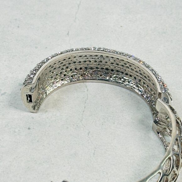 Womens Bracelet Bangle Pave Rhinestone Cut Ott Hearts Silver Tone 25mm Wide - Picture 10 of 12